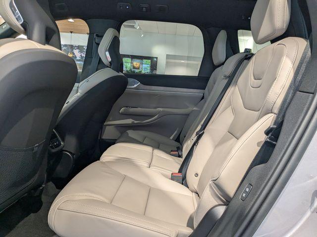 new 2026 Volvo EX90 car