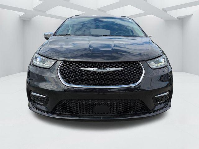 used 2022 Chrysler Pacifica car, priced at $22,880