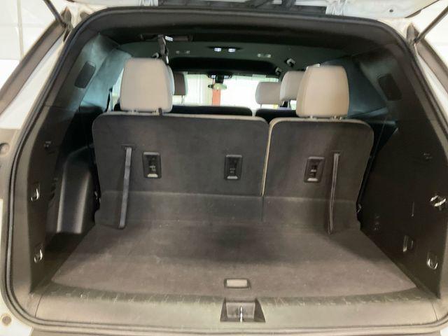 used 2023 Chevrolet Traverse car, priced at $22,300