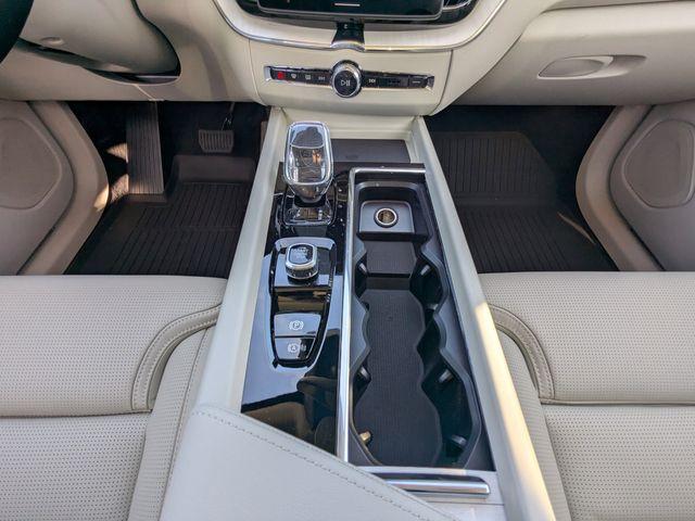 new 2026 Volvo XC60 car