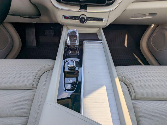 new 2026 Volvo XC60 car