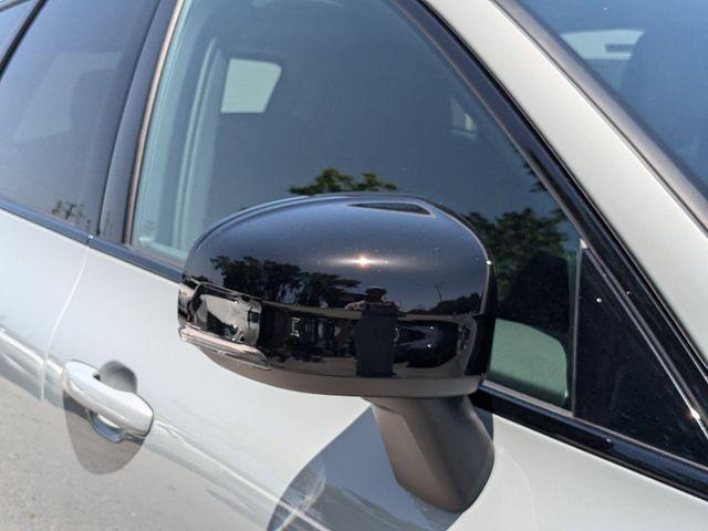 new 2025 Volvo XC60 car