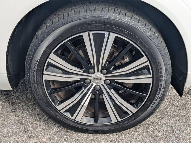 used 2023 Volvo XC60 car, priced at $28,993