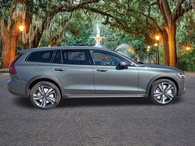new 2026 Volvo V60 Cross Country car