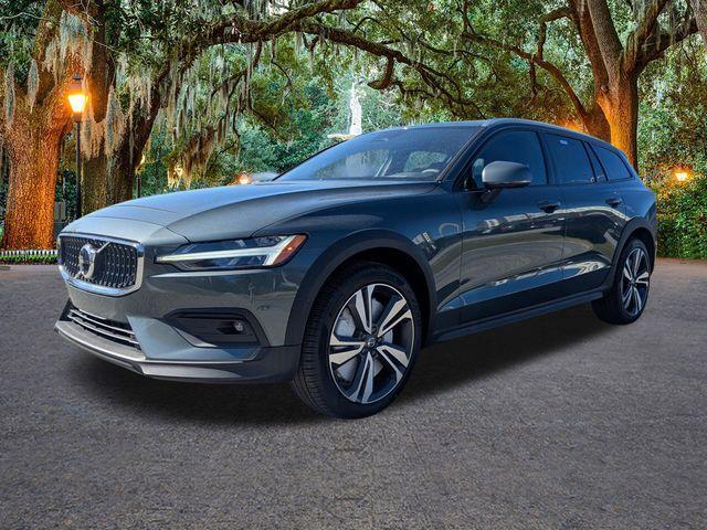 new 2026 Volvo V60 Cross Country car