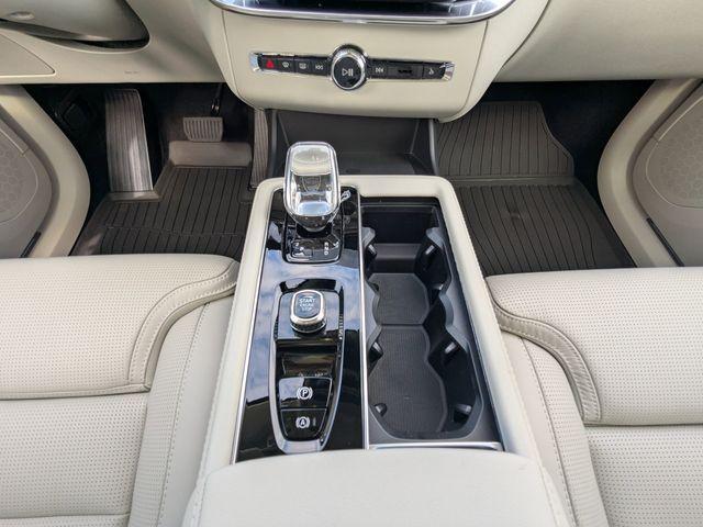 new 2026 Volvo XC90 car