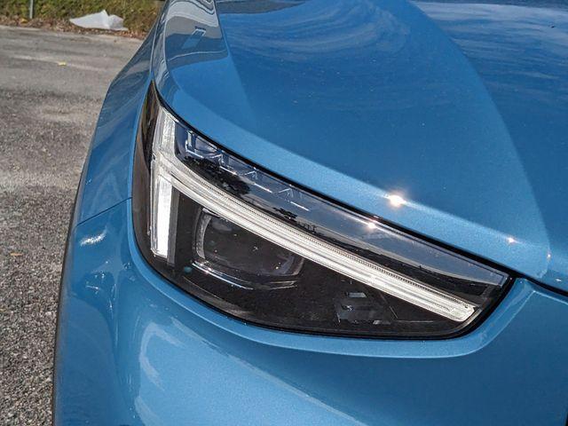 new 2025 Volvo XC40 car, priced at $48,315