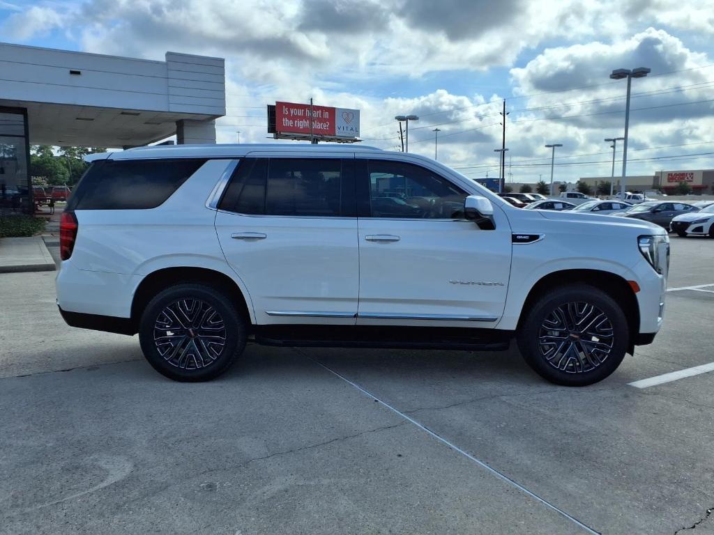used 2021 GMC Yukon car, priced at $37,991