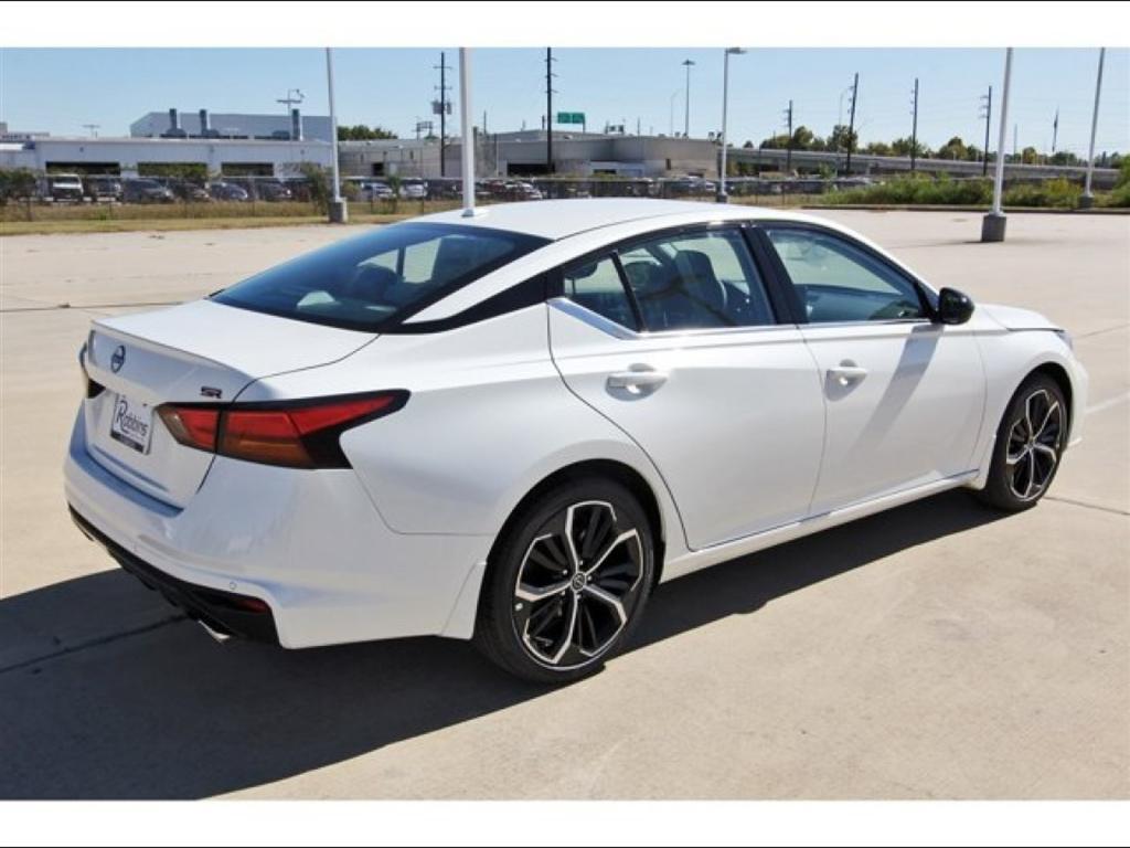 new 2025 Nissan Altima car, priced at $34,790