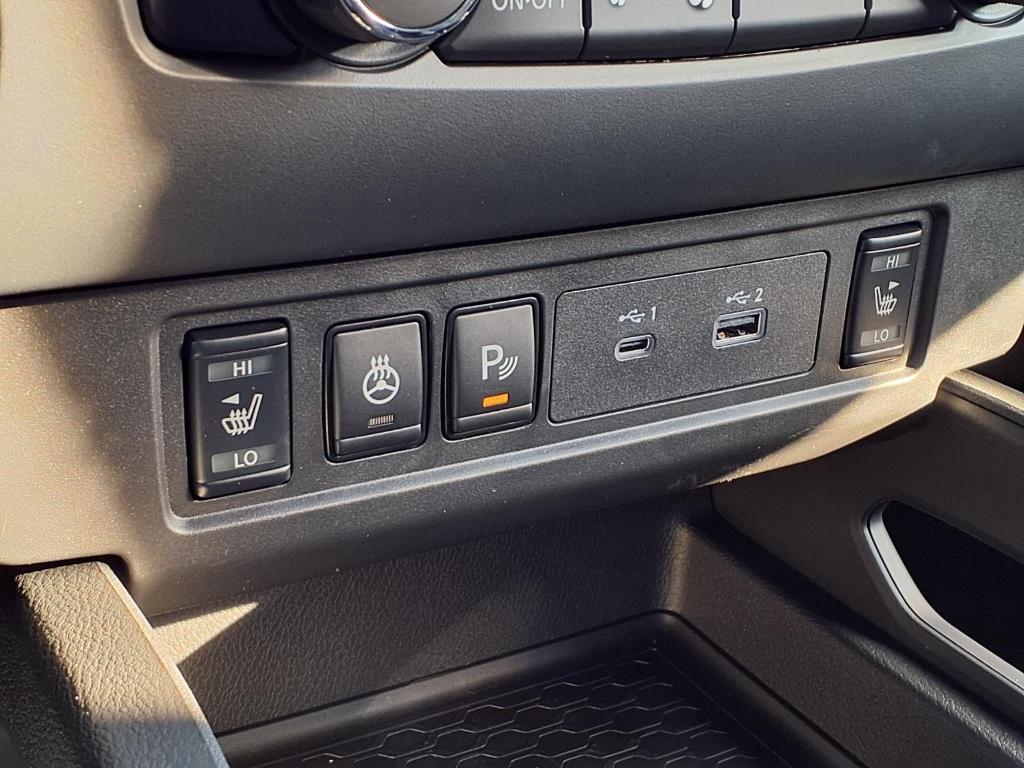 new 2026 Nissan Frontier car, priced at $40,110