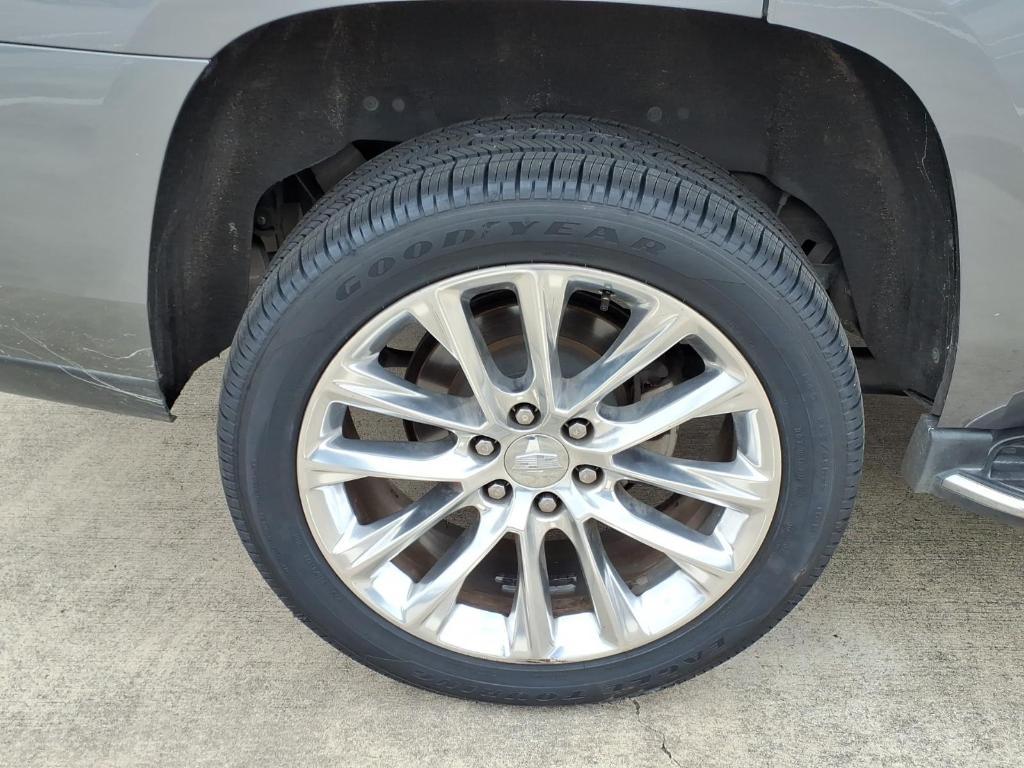 used 2020 Cadillac Escalade car, priced at $39,991