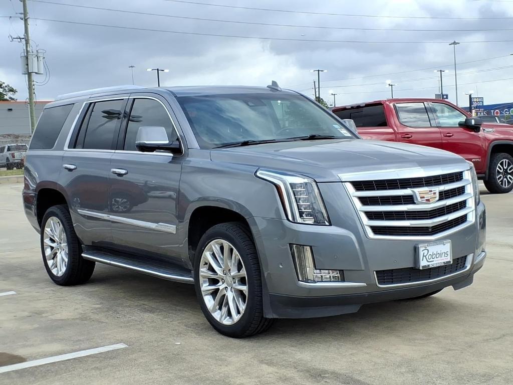 used 2020 Cadillac Escalade car, priced at $39,991