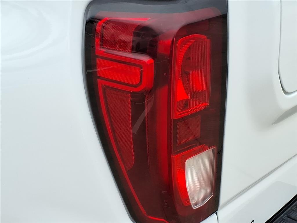 used 2023 GMC Sierra 1500 car, priced at $38,975