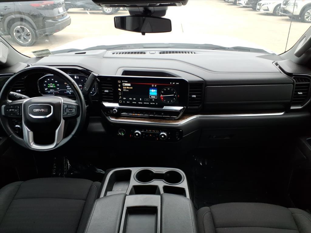 used 2023 GMC Sierra 1500 car, priced at $38,975