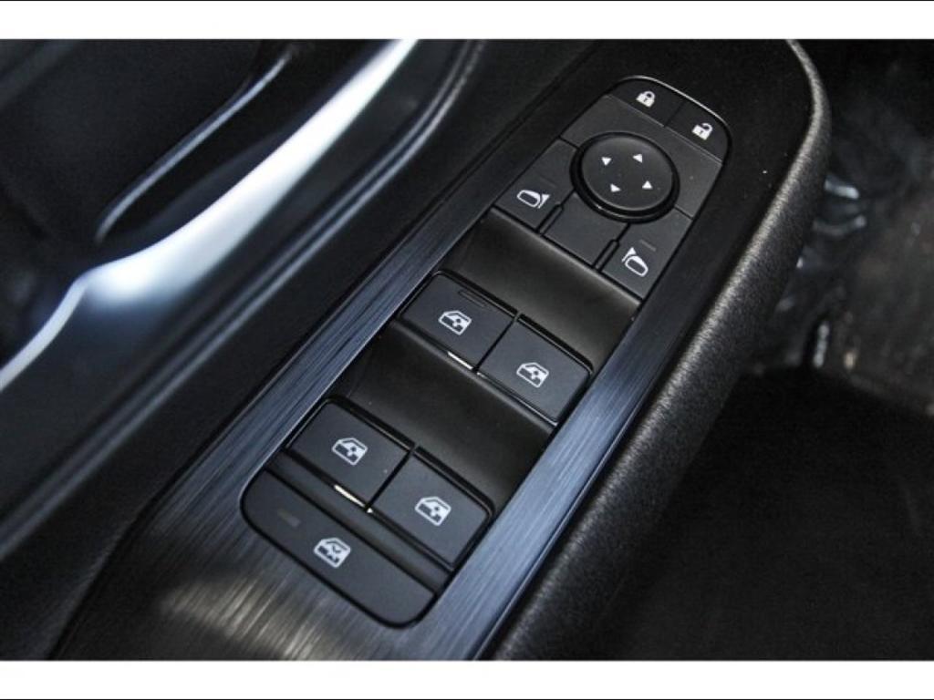 new 2026 Nissan Kicks car, priced at $25,137