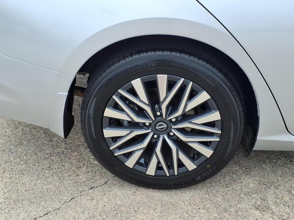 used 2024 Nissan Altima car, priced at $18,761