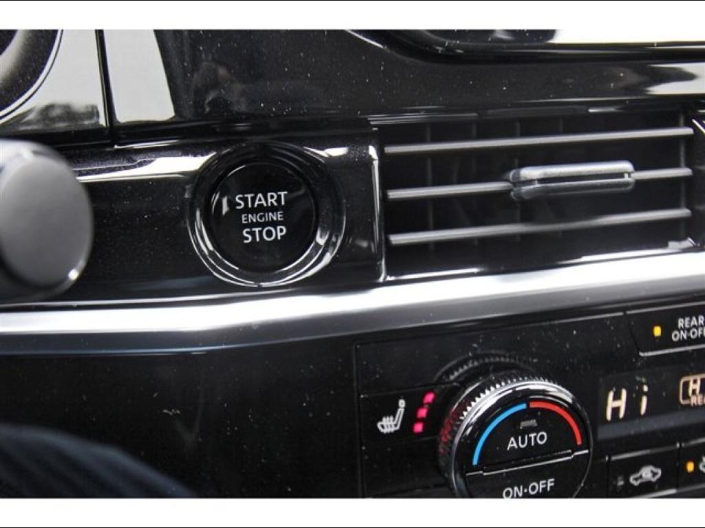 new 2025 Nissan Pathfinder car, priced at $33,114