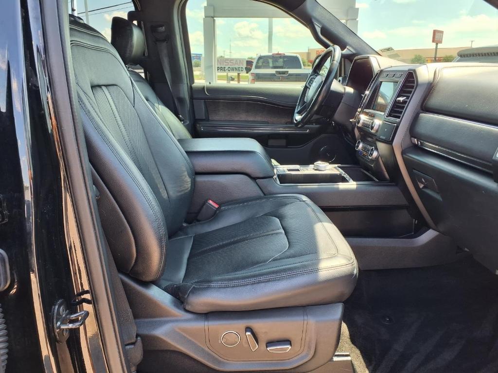 used 2018 Ford Expedition car, priced at $18,992