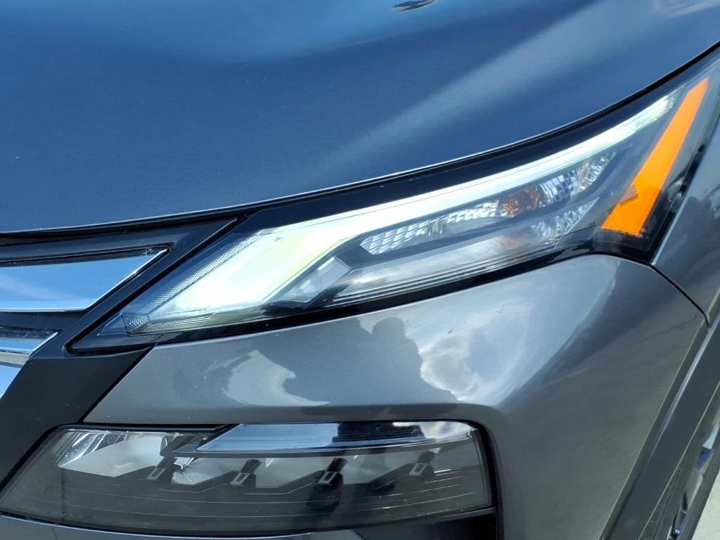 used 2024 Nissan Rogue car, priced at $20,992