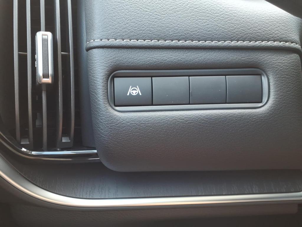 new 2026 Nissan Armada car, priced at $57,839