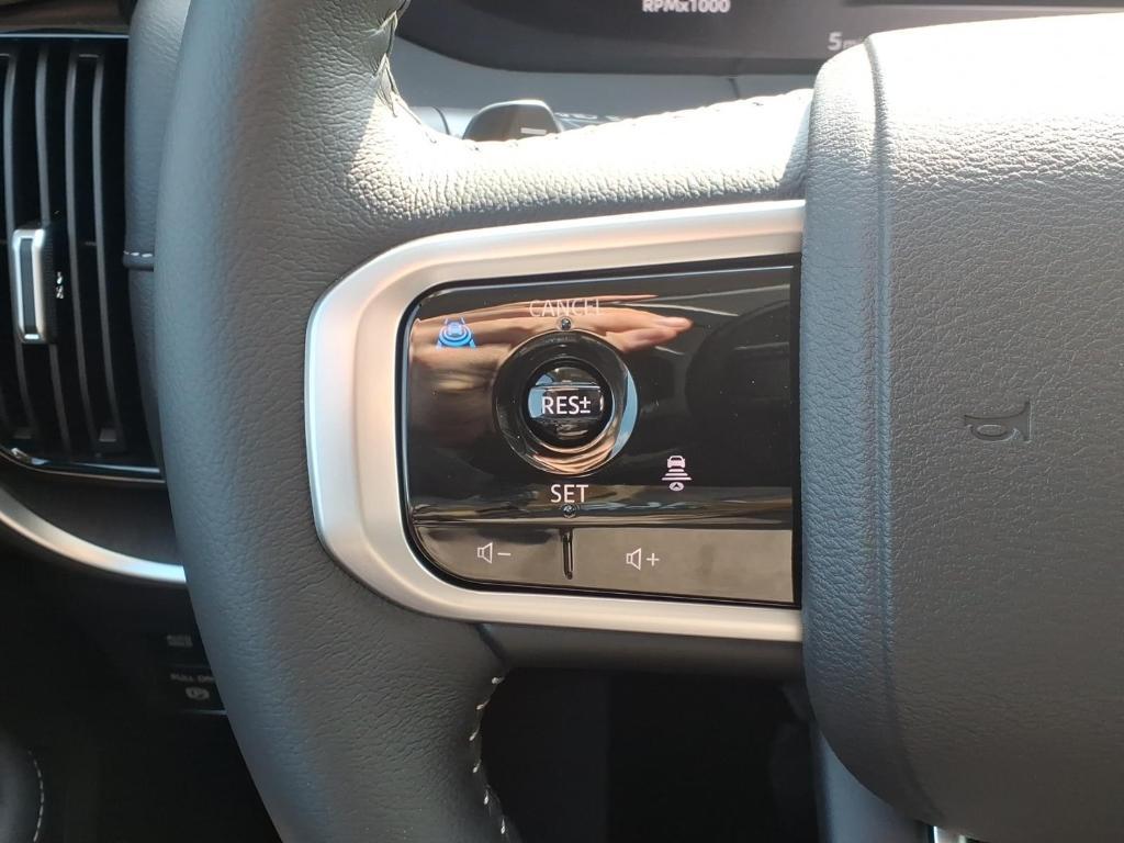 new 2026 Nissan Armada car, priced at $57,839