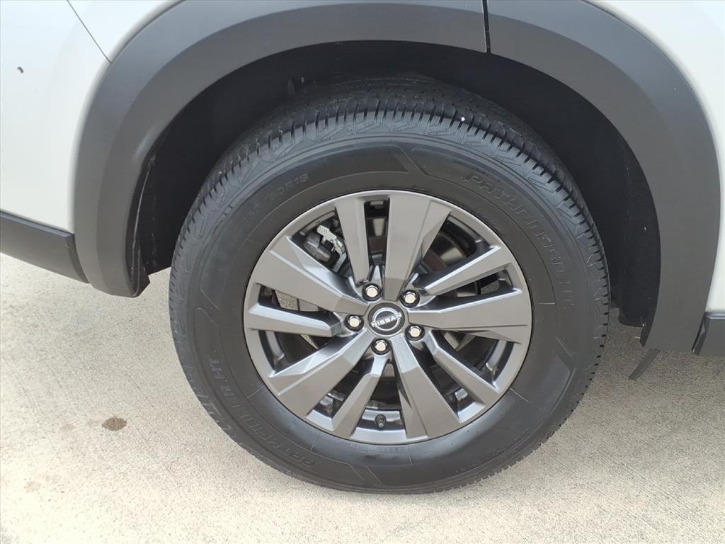 used 2022 Nissan Pathfinder car, priced at $19,482