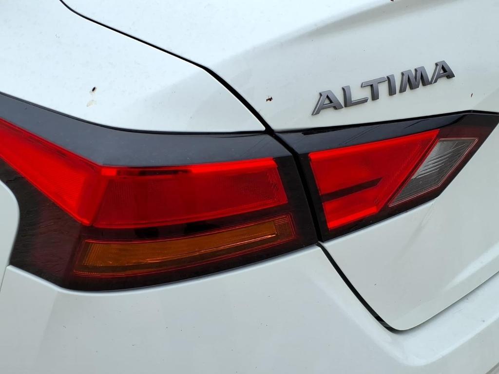 used 2023 Nissan Altima car, priced at $21,781