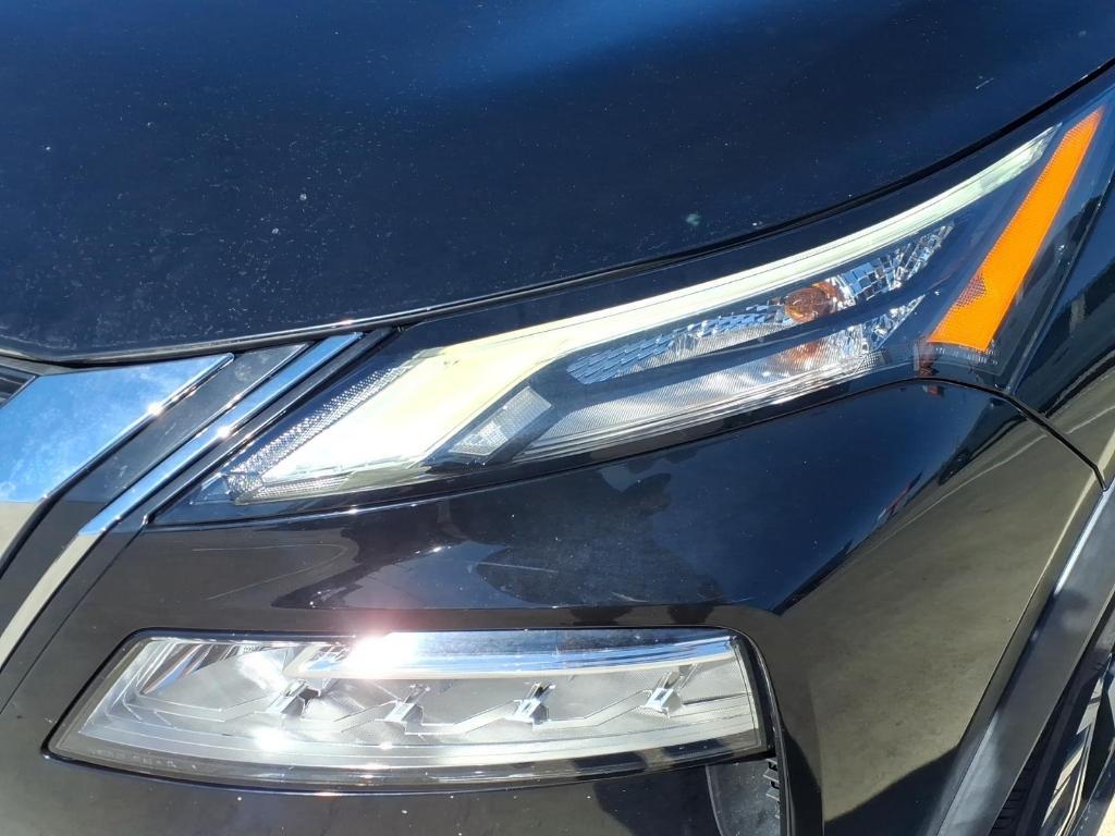 used 2022 Nissan Rogue car, priced at $18,593