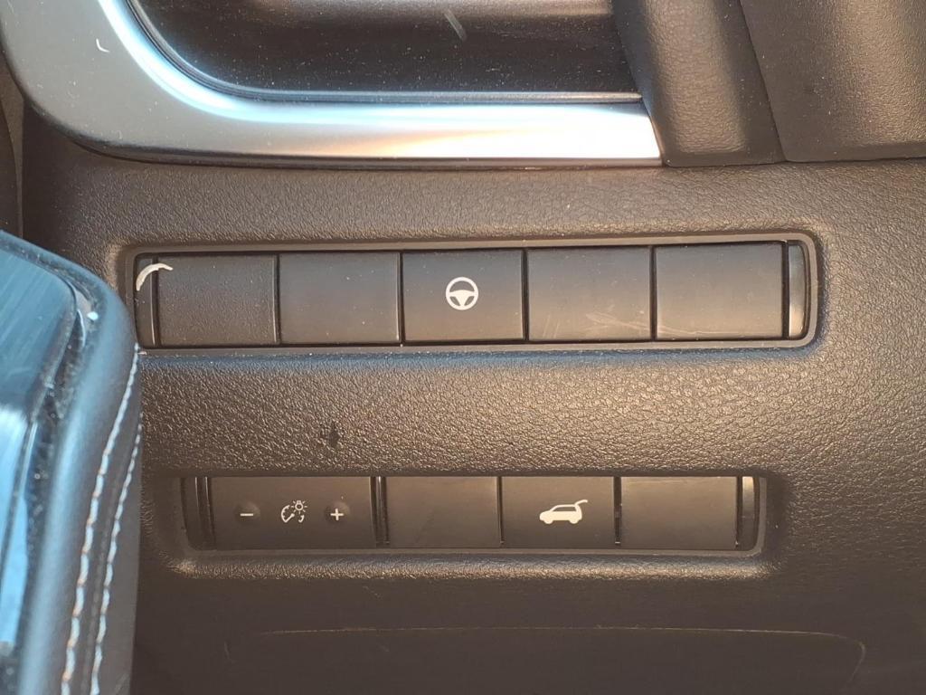 used 2022 Nissan Rogue car, priced at $18,593