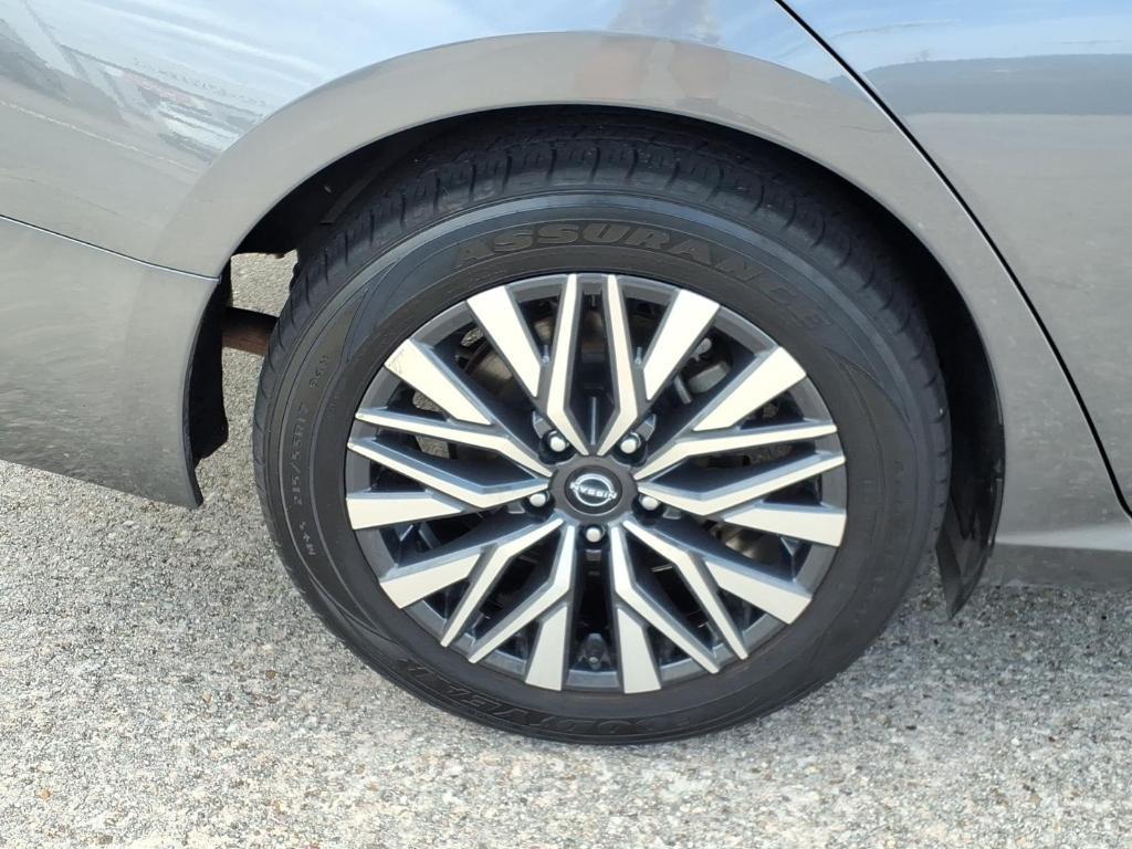 used 2024 Nissan Altima car, priced at $17,685