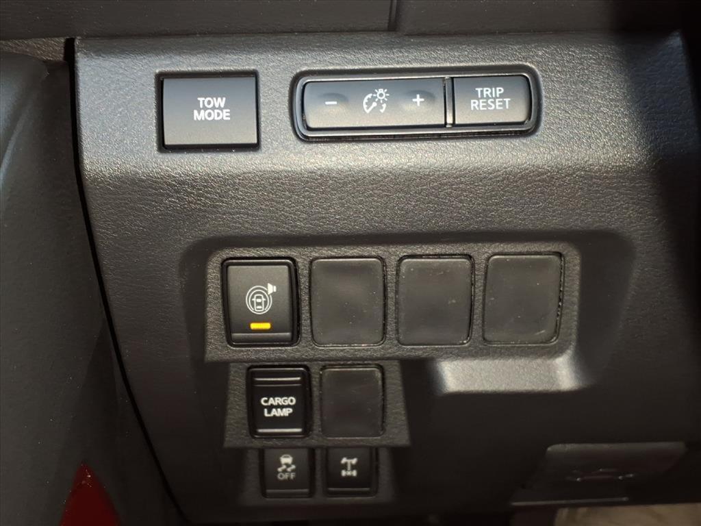 new 2026 Nissan Frontier car, priced at $43,062