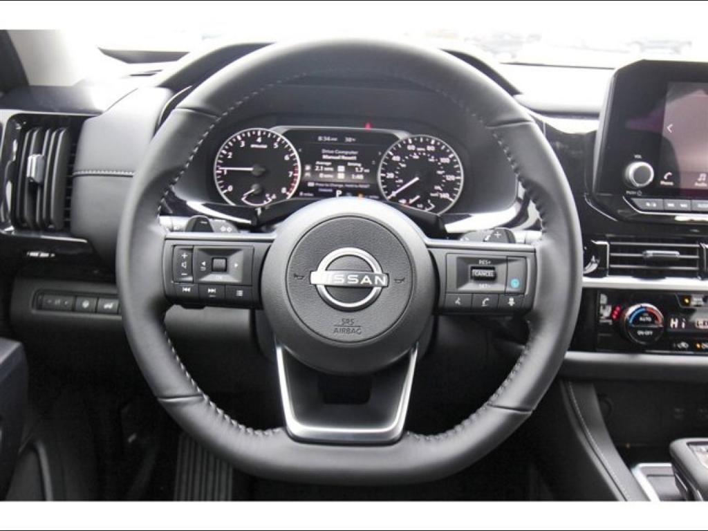 new 2025 Nissan Pathfinder car, priced at $36,775