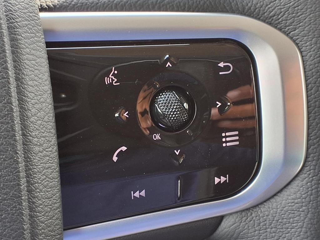 new 2026 Nissan Armada car, priced at $58,241