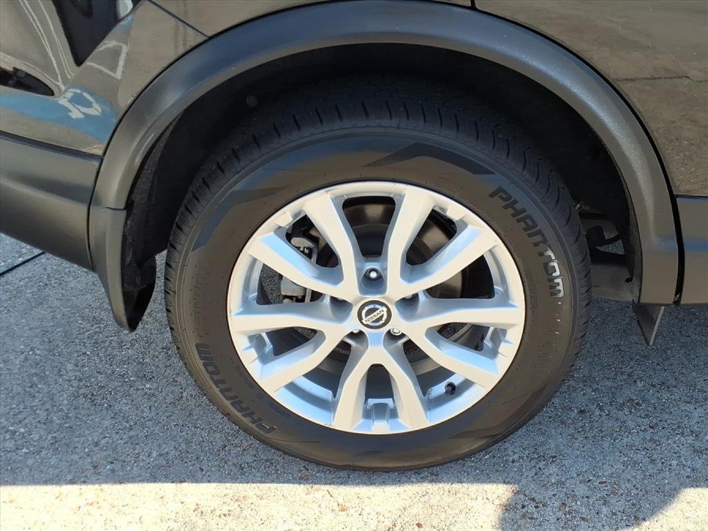 used 2022 Nissan Rogue Sport car, priced at $18,762