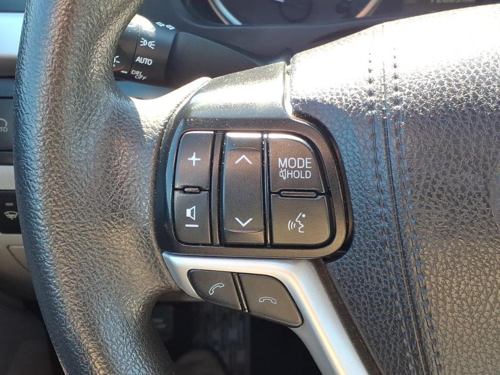 used 2019 Toyota Highlander car, priced at $20,993