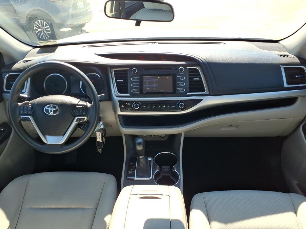 used 2019 Toyota Highlander car, priced at $20,993