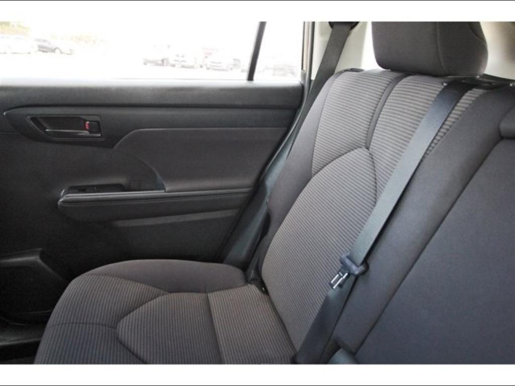 used 2024 Toyota Highlander car, priced at $33,255