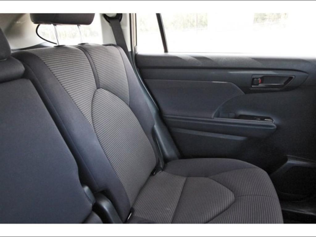 used 2024 Toyota Highlander car, priced at $33,255