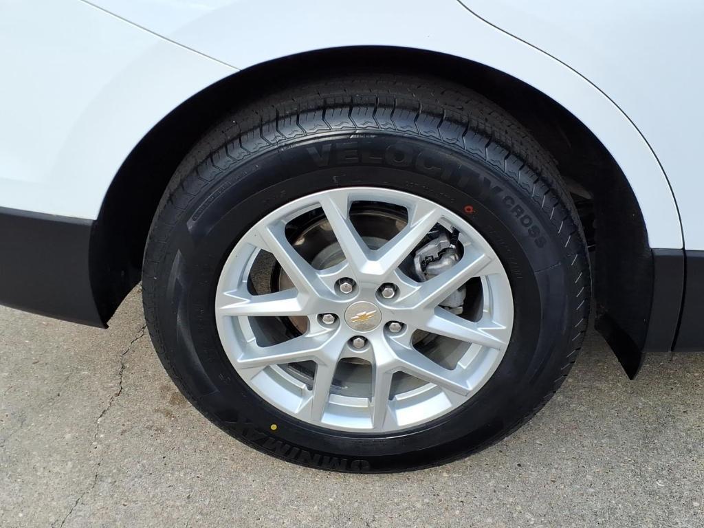 used 2024 Chevrolet Equinox car, priced at $18,984