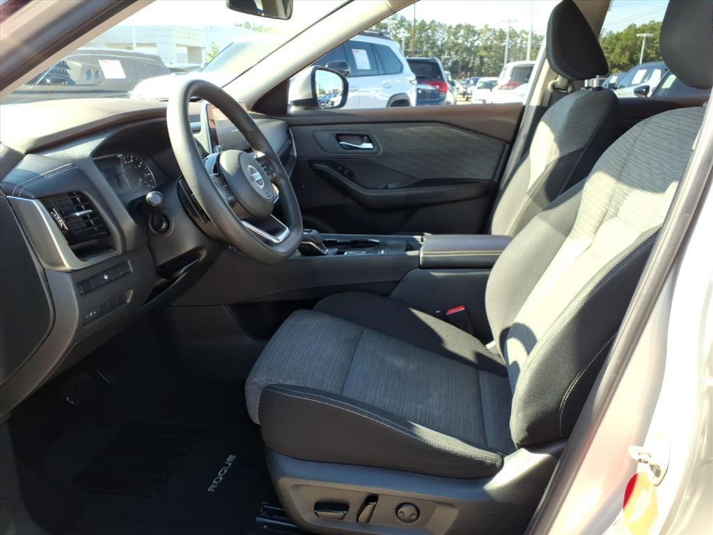 used 2021 Nissan Rogue car, priced at $15,921