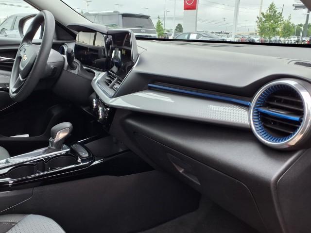 used 2025 Chevrolet Trax car, priced at $19,531