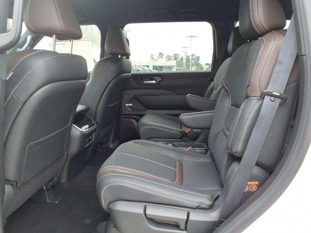 new 2026 Nissan Armada car, priced at $66,838