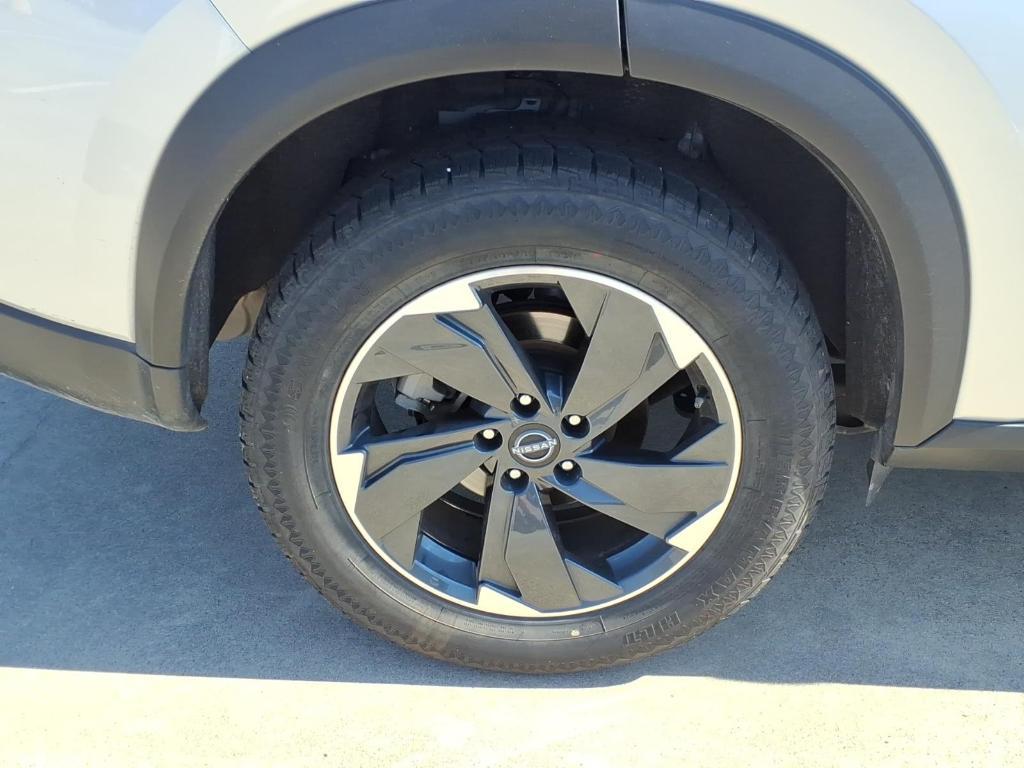 used 2024 Nissan Rogue car, priced at $20,602