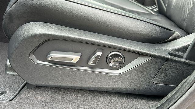 used 2024 Acura MDX car, priced at $40,995