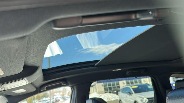 used 2023 Acura MDX car, priced at $38,895