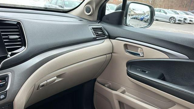 used 2023 Honda Ridgeline car, priced at $33,987