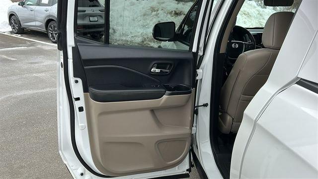 used 2023 Honda Ridgeline car, priced at $33,987