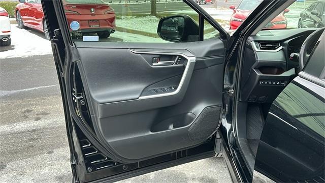 used 2021 Toyota RAV4 car, priced at $28,994