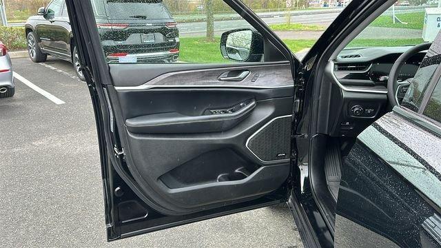 used 2023 Jeep Grand Cherokee car, priced at $34,987