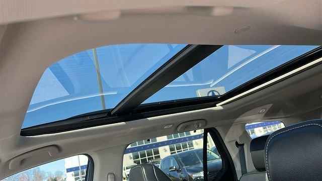 used 2025 Honda Pilot car, priced at $44,495